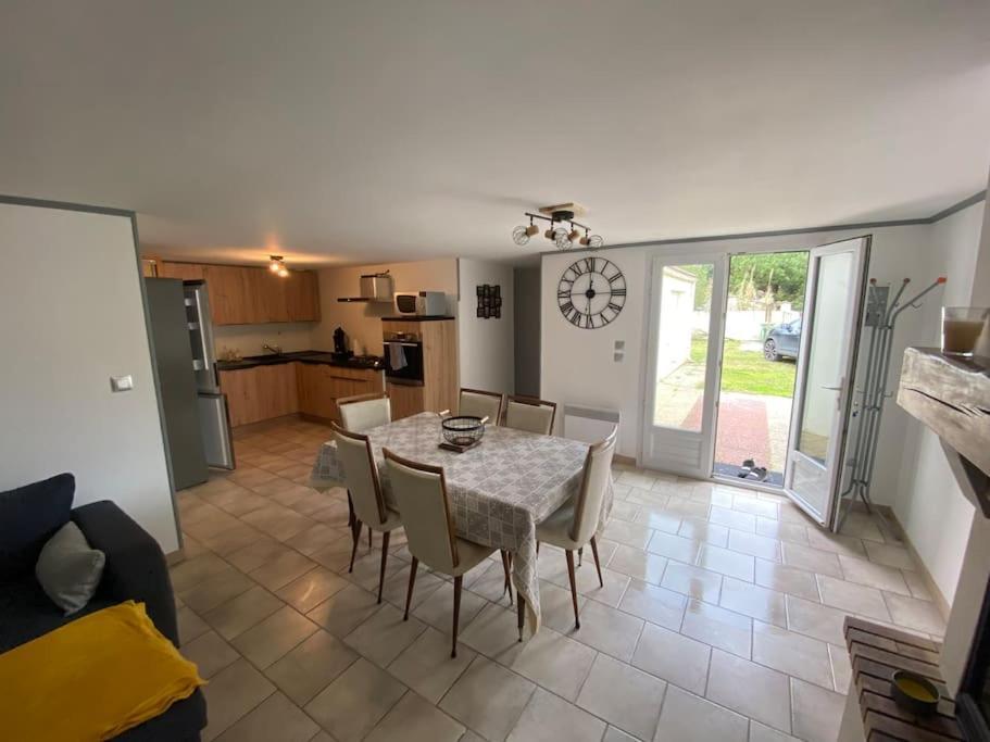 Maison De Vacances La Cotinière Extérieur photo